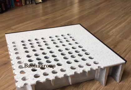 Sàn nâng kỹ thuật nhôm đúc thông gió
